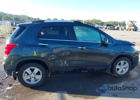 2018 Chevrolet Trax Lt из США, поврежденный, VIN KL7CJLSB3JB646954
